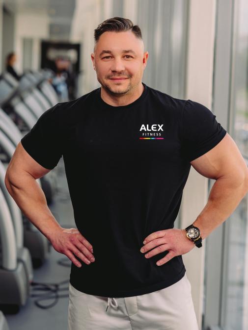 Игнатьев Евгений