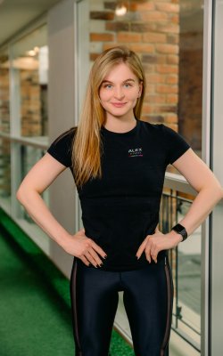 Инструктор тренажерного зала Антошина Ирина