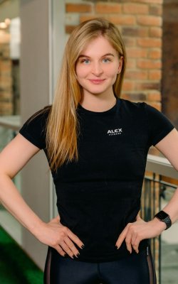 Ирина Антошина<