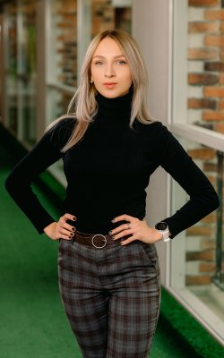 Менеджер отдела продаж  Филиппова Екатерина