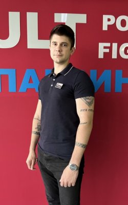 Менеджер отдела продаж Миханов Виталий